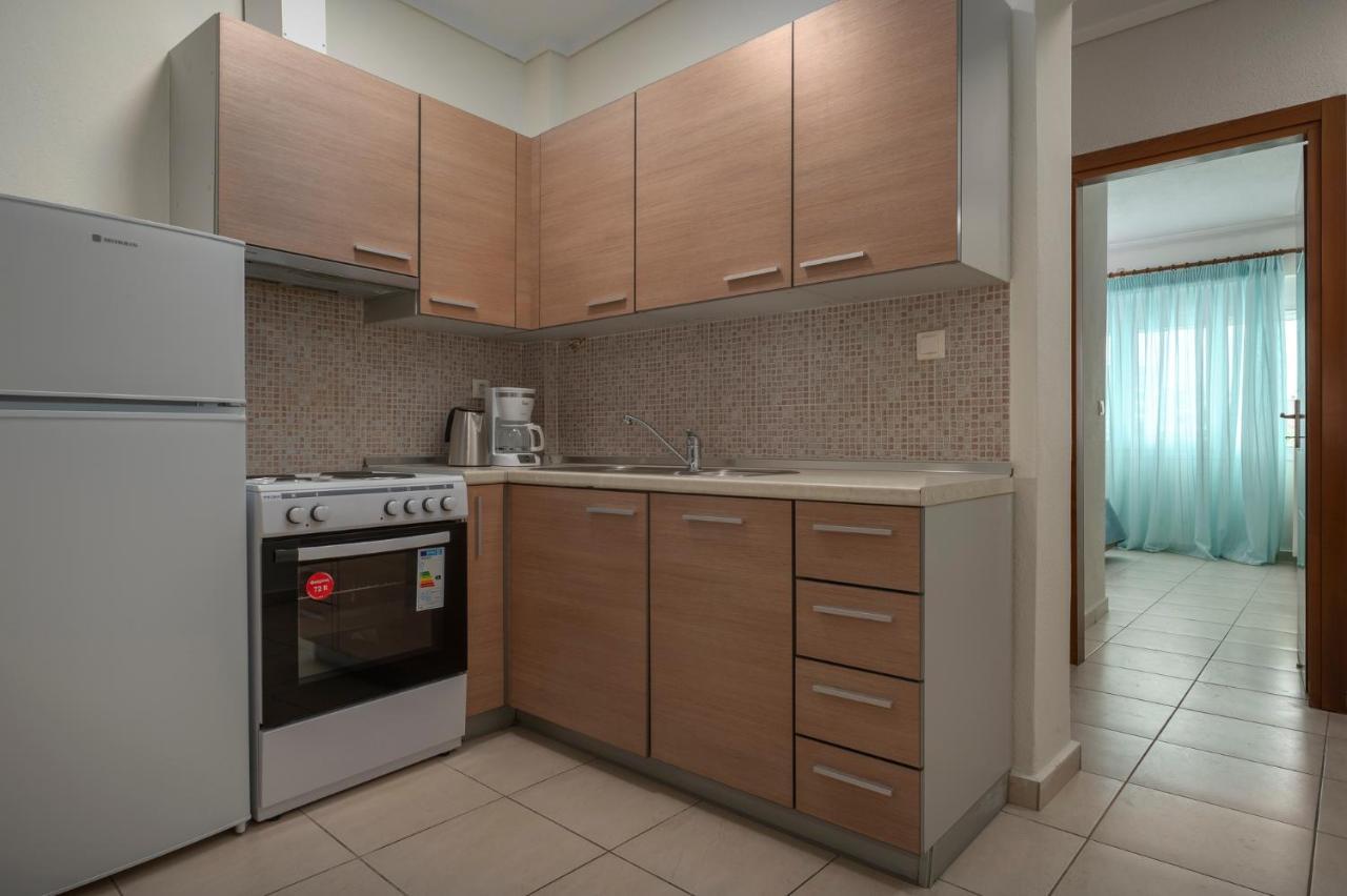 Kosmos Service Apartment Family City Center 4C Tesalonika Bagian luar foto